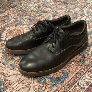 Men’s Clark’s oxfords